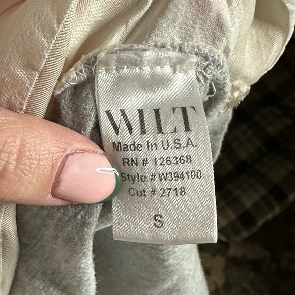 Wilt Asymmetrical Striped Sleeveless Button-Up Blouse Small - Picture 6 of 7